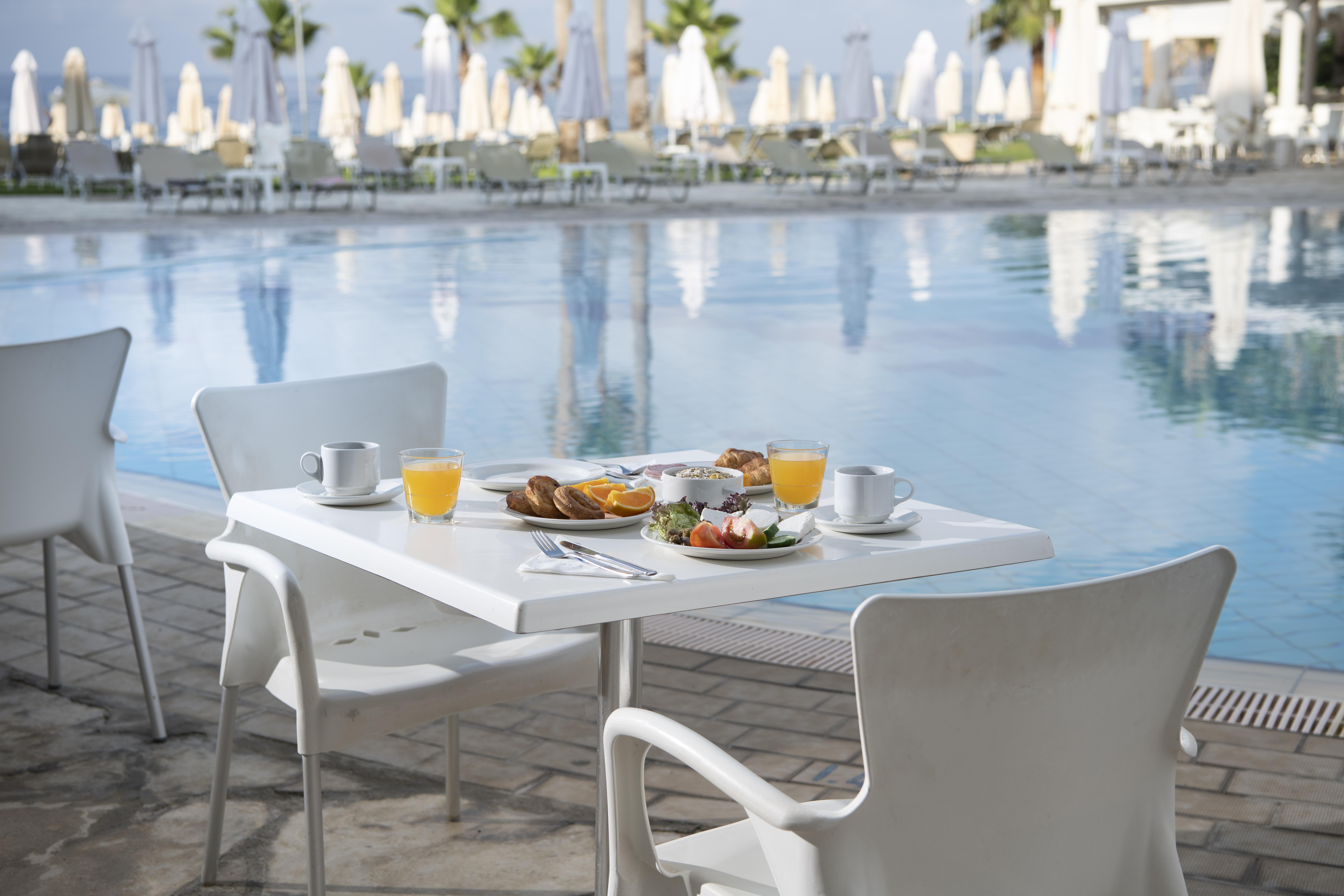 Akti Beach Hotel & Village Resort Klorakas Luaran gambar