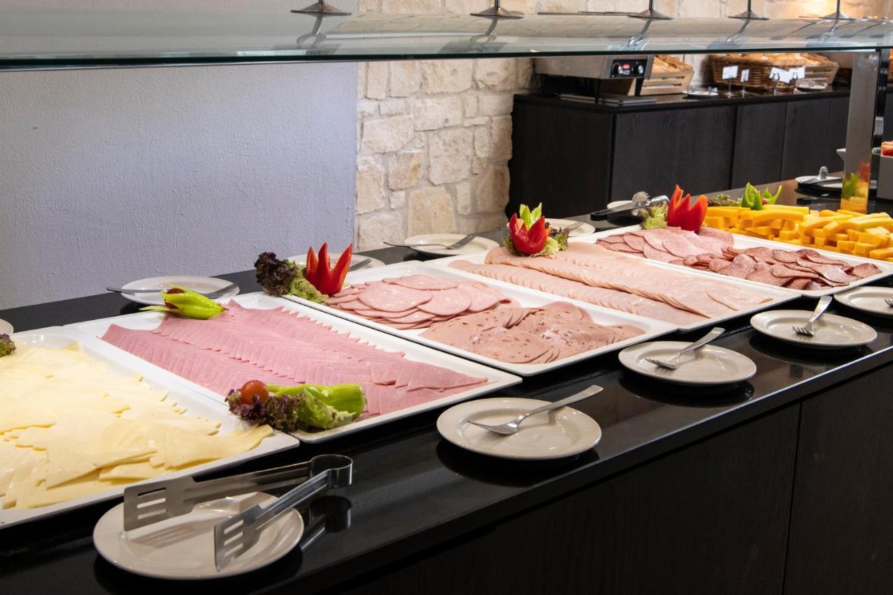 Akti Beach Hotel & Village Resort Klorakas Luaran gambar